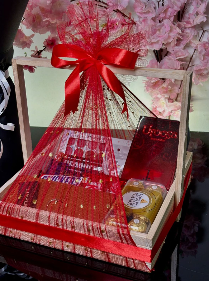Wedding Gift Basket – Customized Luxury Wedding Hamper in Pakistan - Image 2