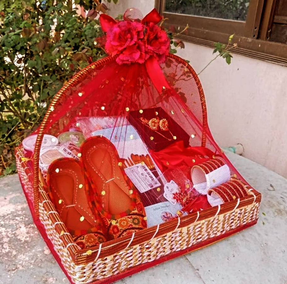 Wedding Gift Basket – Customized Luxury Wedding Hamper in Pakistan - Image 7